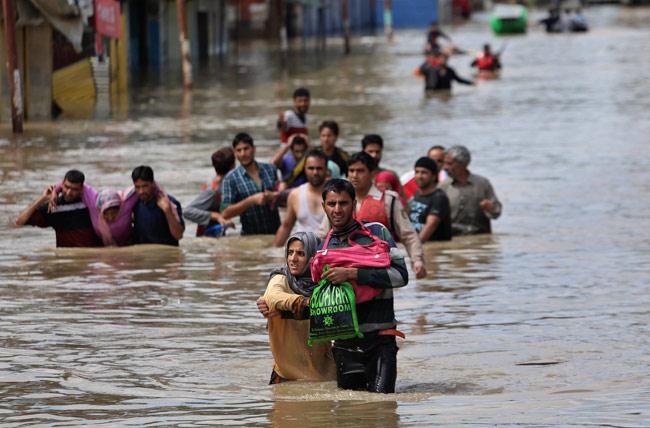 Mufti-govt leaves flood victims high and dry